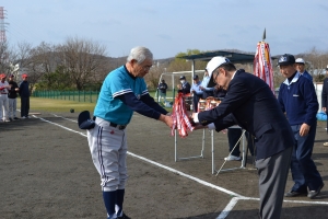三部第２位カップ返還